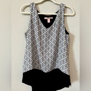 Forever 21 Black and White Print Tank Top Womens Medium